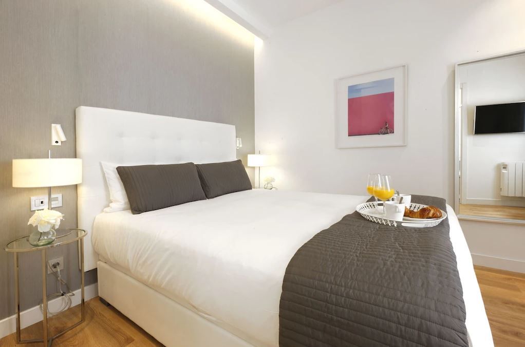 Habitación de Piso de alquiler en  Palma de Mallorca con Aire acondicionado, Amueblado y TV