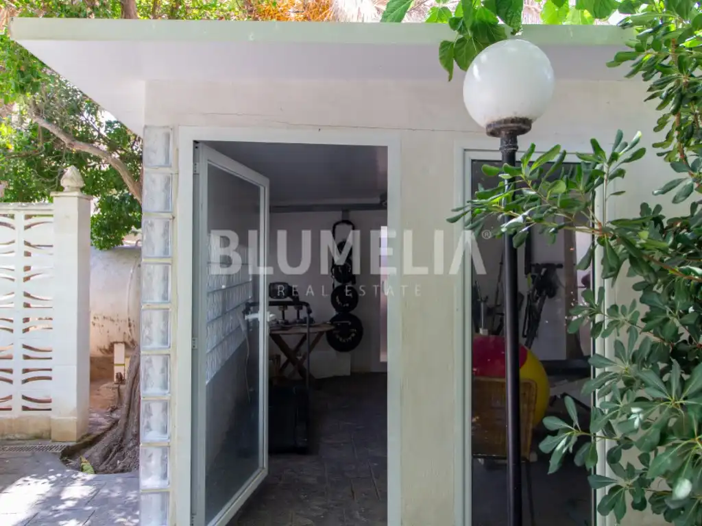 Casa o xalet en venda en Dénia amb Aire condicionat, Jardí privat i Terrassa
