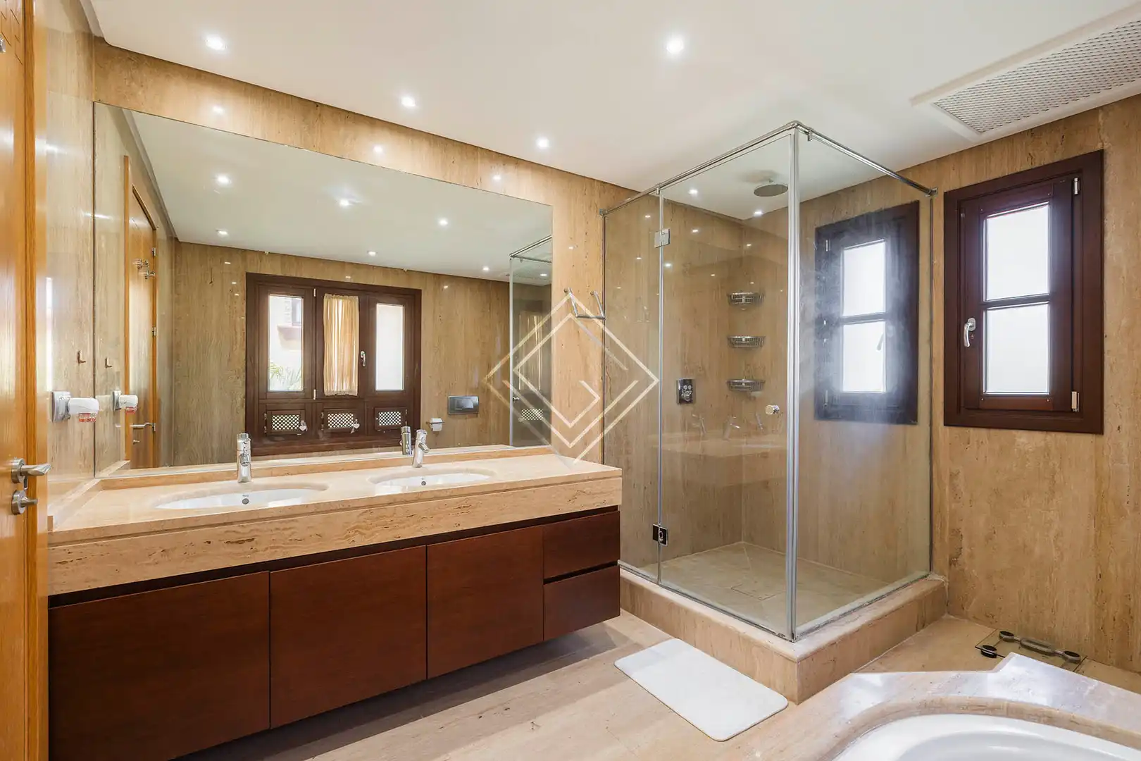 Chalet con piscina en venta en Milla de Oro, imagen 15