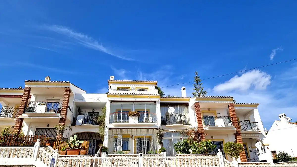 Terraced house with pool for sale in Mijas Golf, imagen 2