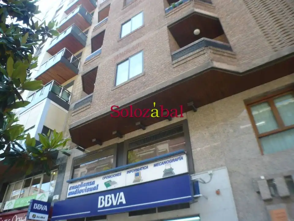 Ufficio con ascensore in vendita a Logroño - Avenida Gran Vía Juan Carlos I
