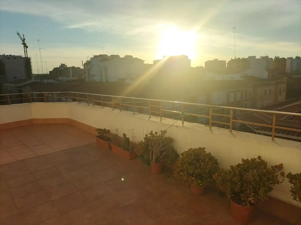 Terrasse von Wohnung zur Miete in Zaragoza mit Heizung, Möbliert und Ofen