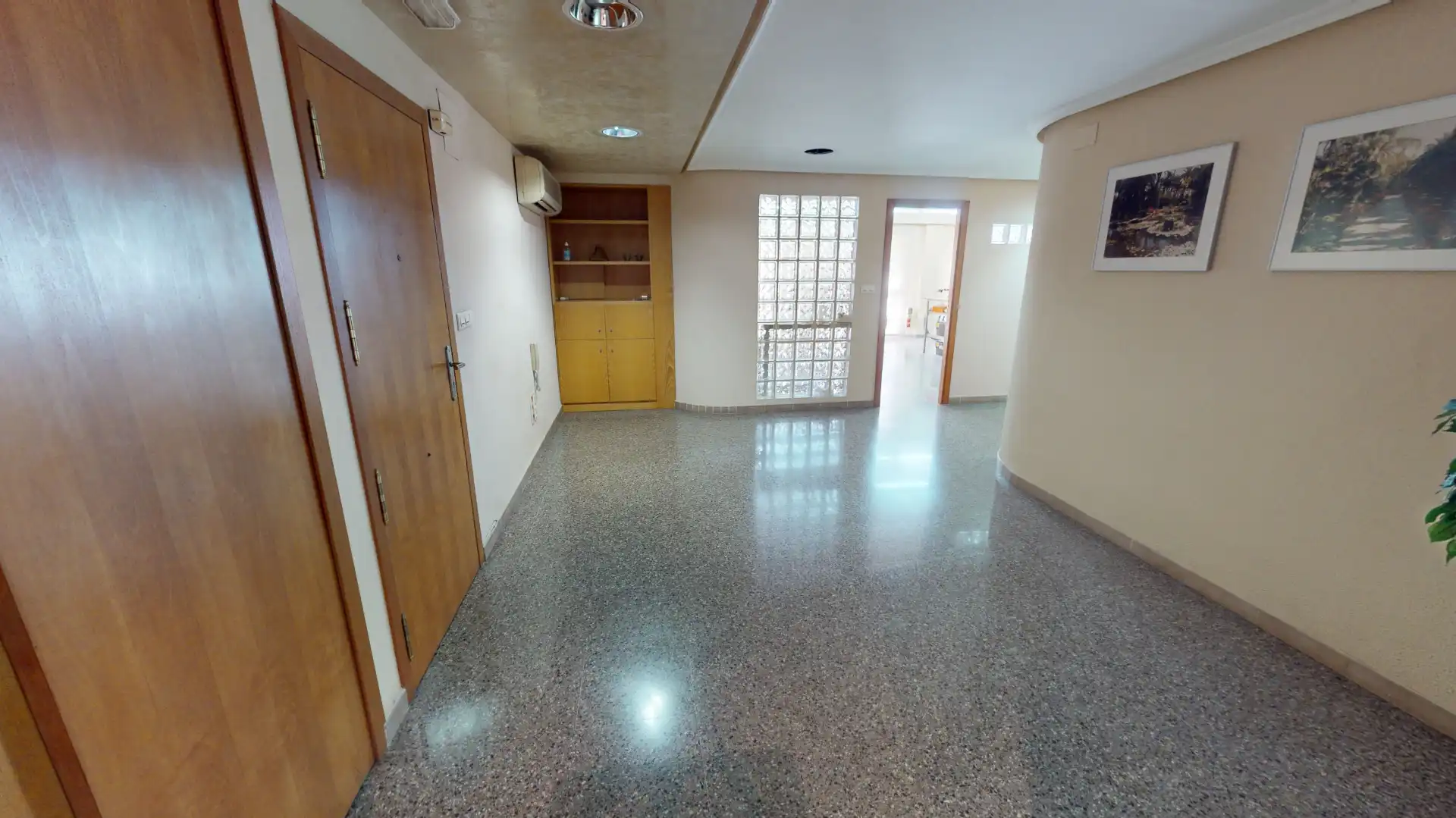 Flat for sale in Elche / Elx  with Air Conditioner and Heating