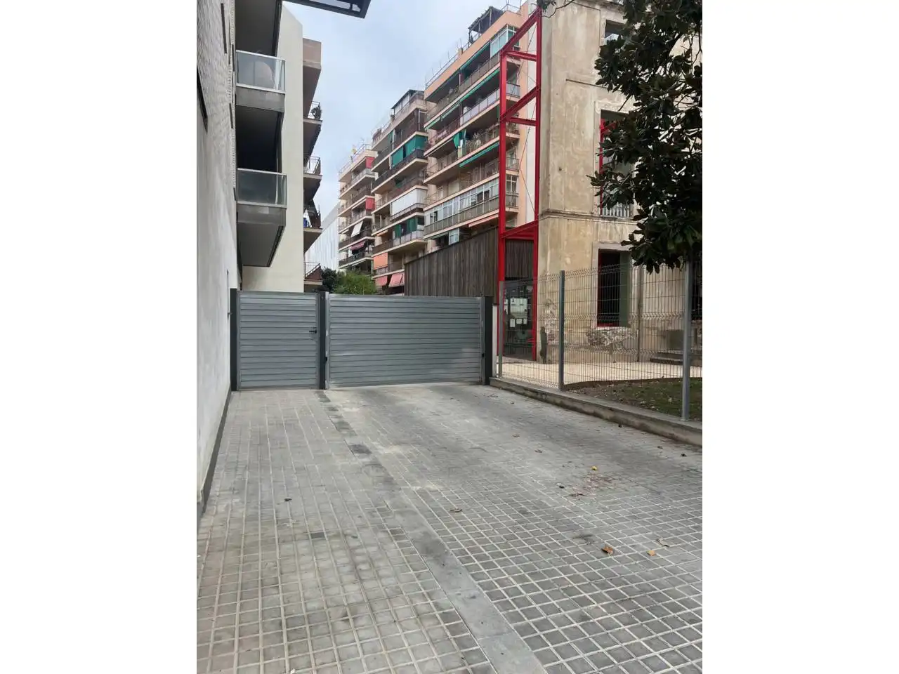 Parcheggio con ascensore in vendita a Calle Sant Josep de Calassanç, imagen 3