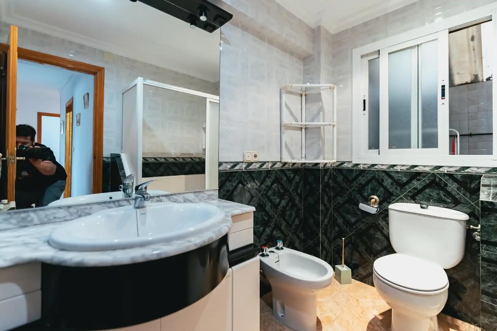 Baño de Piso en venta en Zújar con Aire acondicionado, Calefacción y Terraza