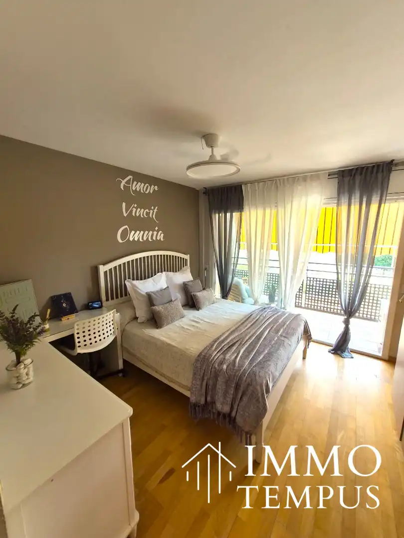 Schlafzimmer von Maisonette zum Verkauf in Terrassa mit Heizung, Parkett und Ofen