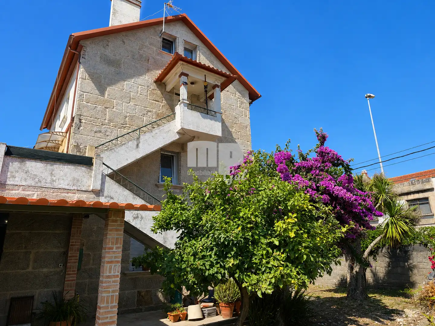 Exterior view of Houses for sale in Comesaña - Matamá