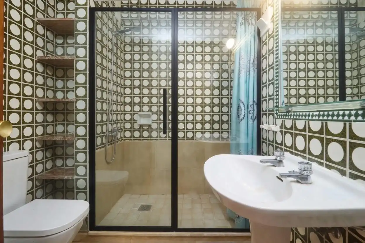 Bathroom of Apartments for sale in Fuengirola  with Heating, Terrace and Balcony