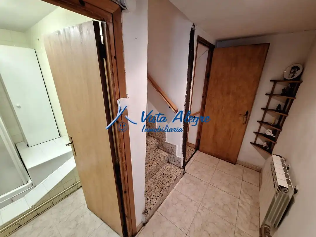 Casa o chalet en venta en Ollauri con Calefacción, Trastero y Amueblado