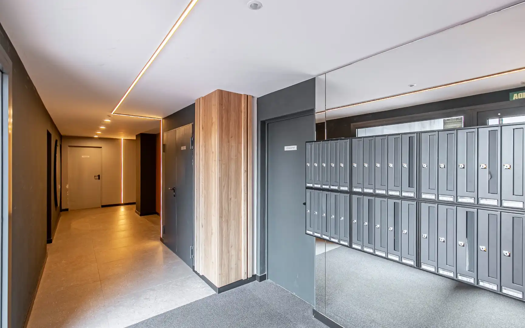 Piso de alquiler en Sant Boi de Llobregat con Aire acondicionado, Calefacción y Jardín privado