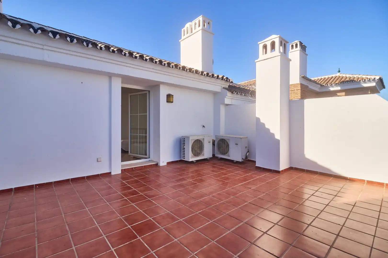 Casa adosada en venta en Buenavista - Lauro Golf