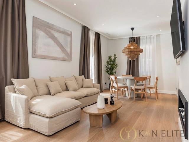 Piso en Venta en Calle Alonso Cano en Almagro