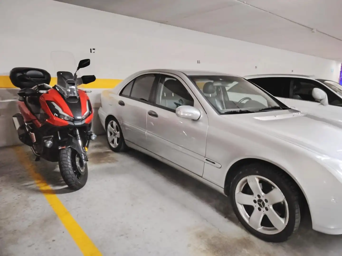 Parking de Apartamento en venta en Nigrán con Calefacción, Terraza y Balcón