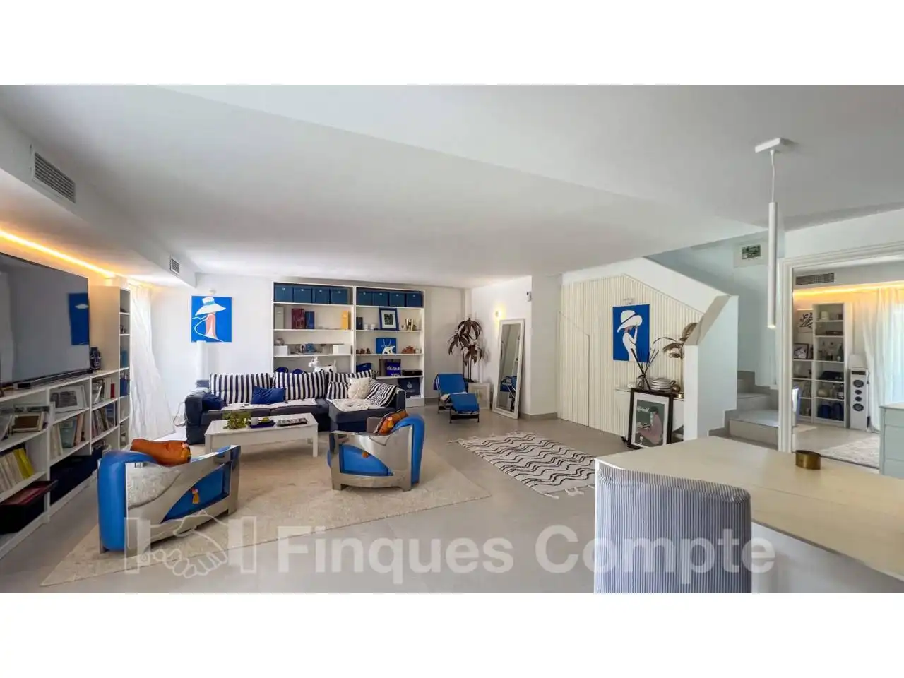 Sala d'estar de Casa o xalet en venda en Roda de Berà amb Aire condicionat, Jardí privat i Terrassa