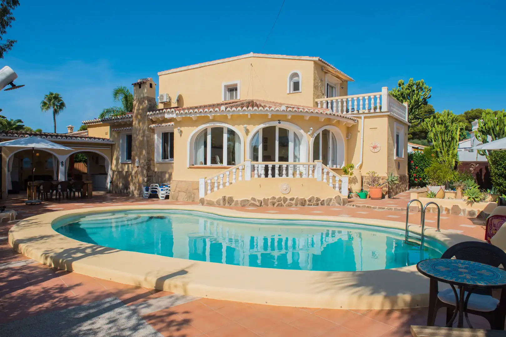 Vista exterior de Casa o chalet en venta en Jávea / Xàbia con Aire acondicionado, Calefacción y Terraza