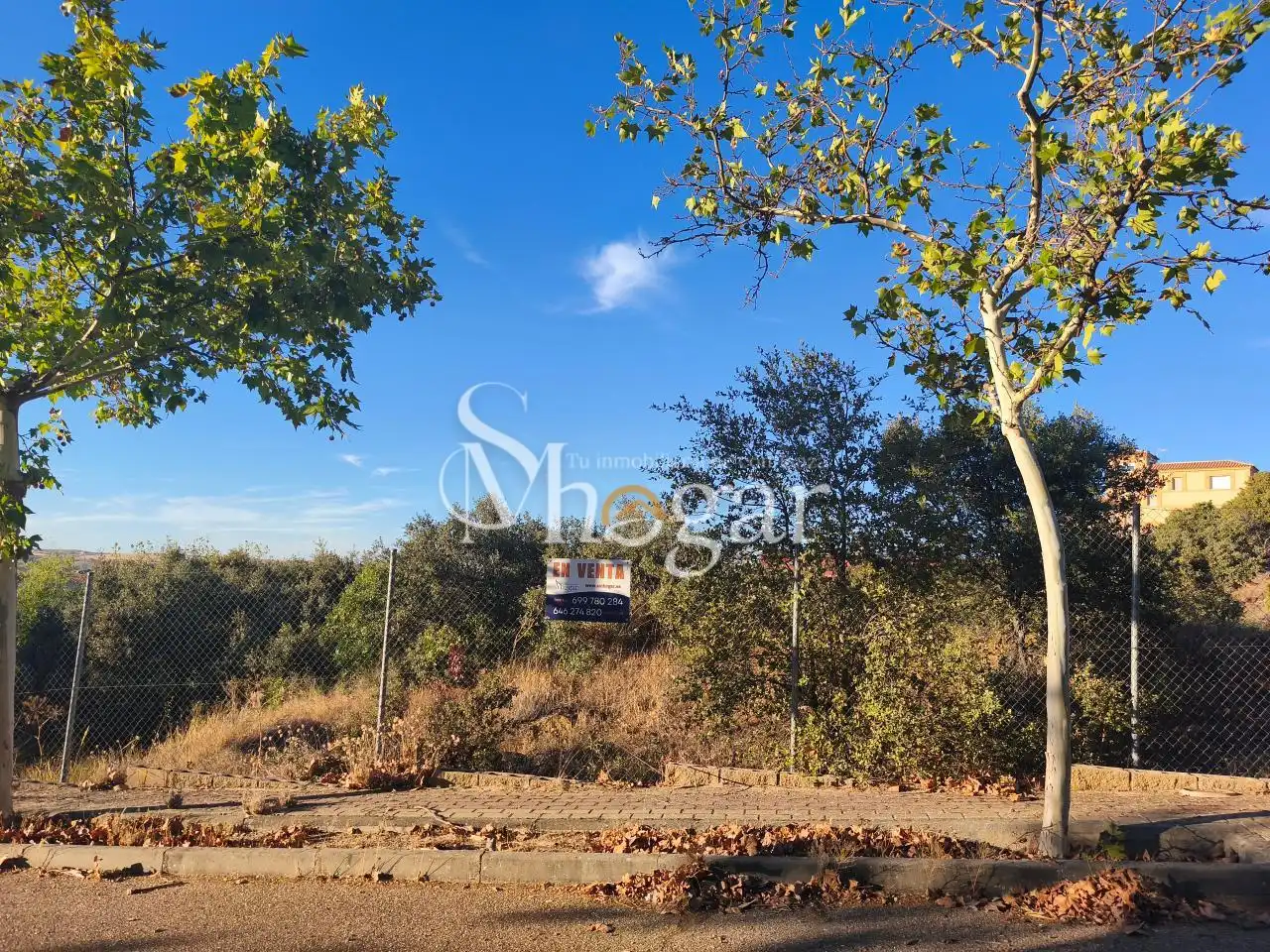 Terreno residencial en venta en Los Cigarrales - La Bastida