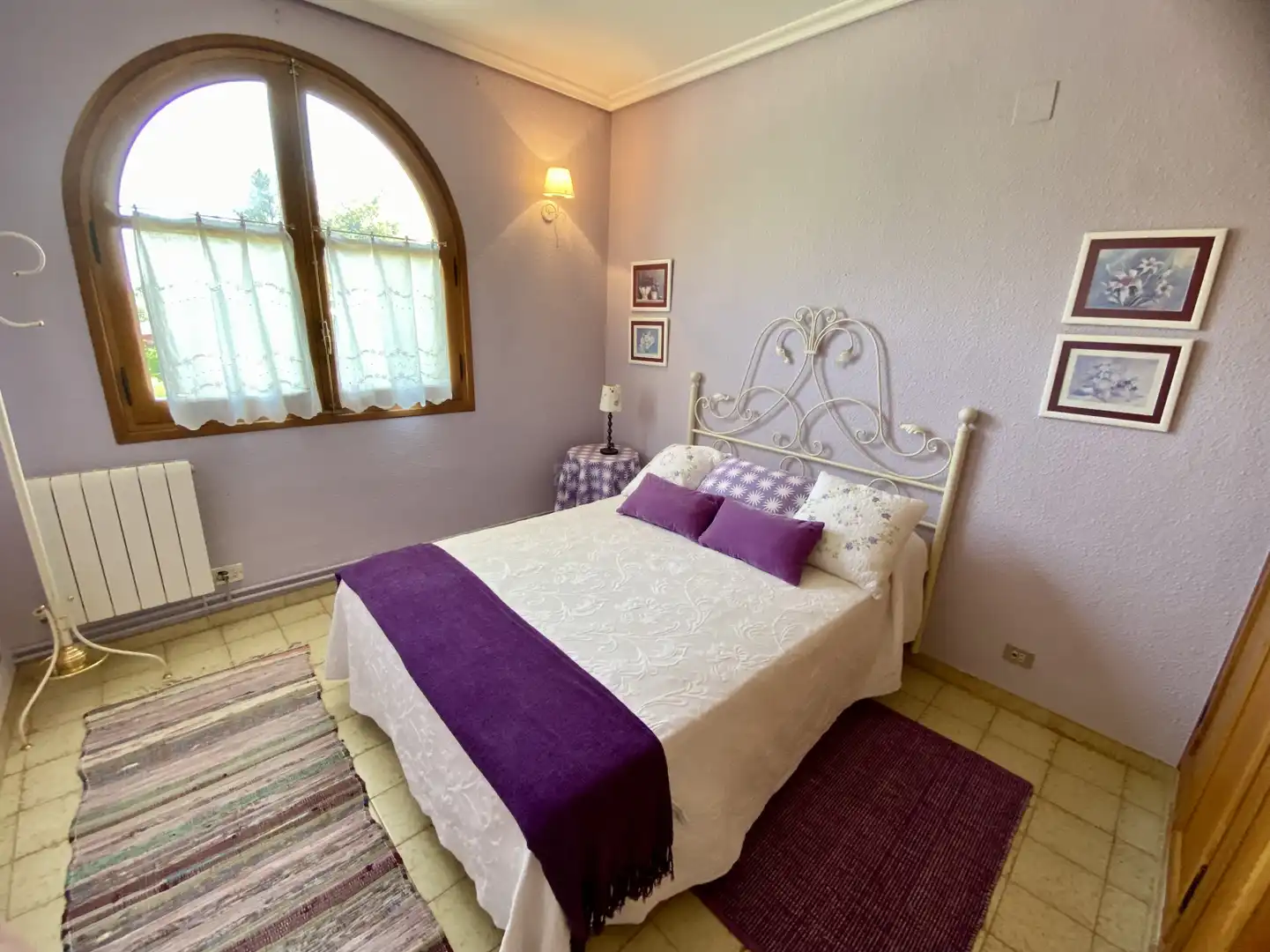 Dormitori de Casa o xalet en venda en Nalda amb Calefacció, Jardí privat i Terrassa