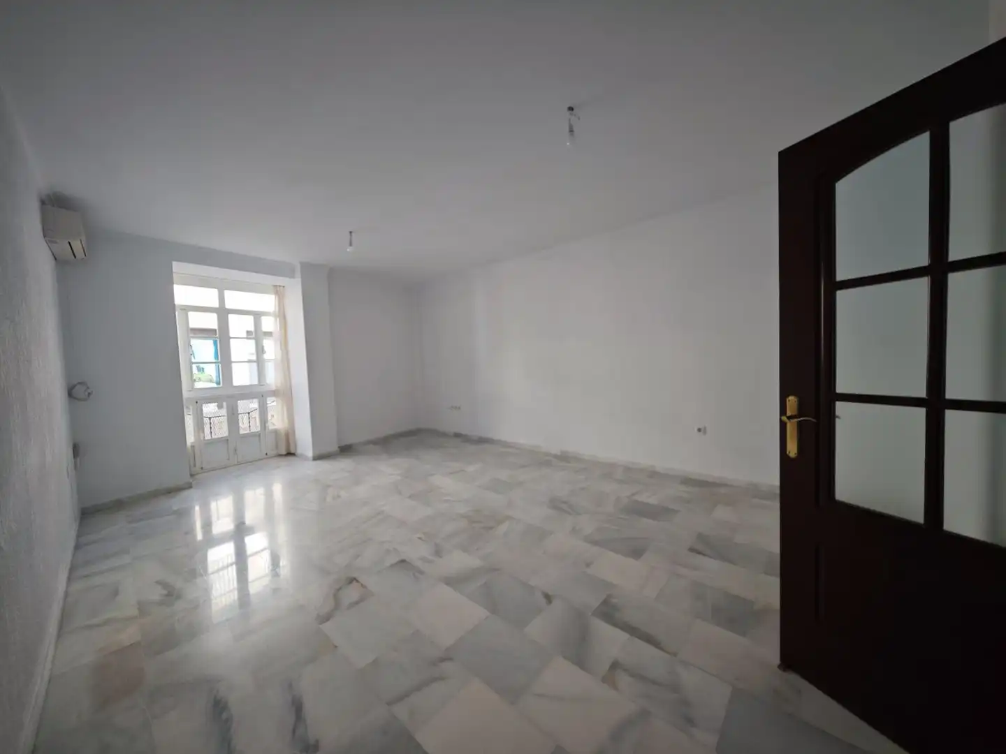 Piso en venta en Chiclana de la Frontera con Aire acondicionado y Balcón