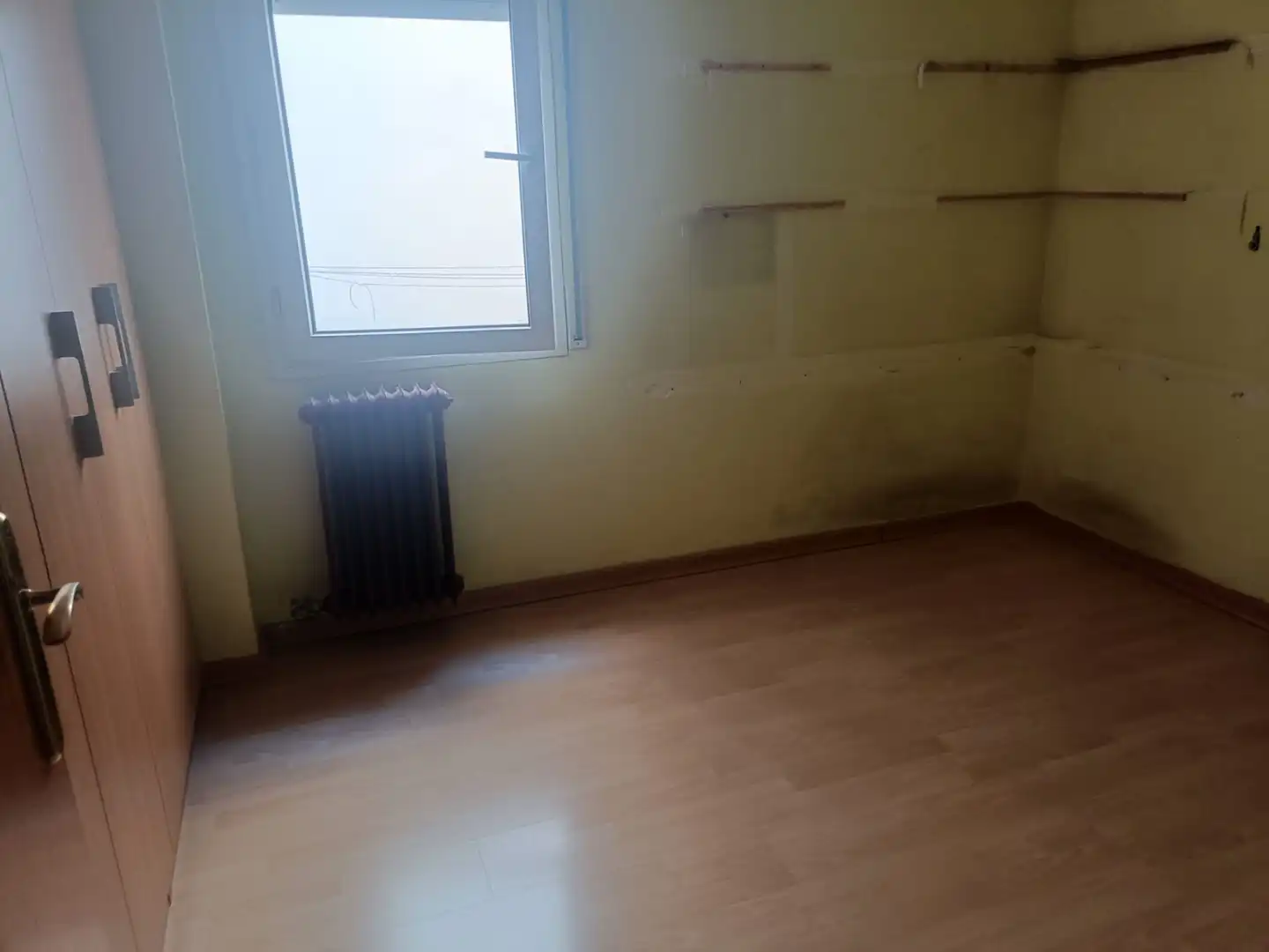 Dormitori de Pis en venda en Tàrrega amb Calefacció i Balcó