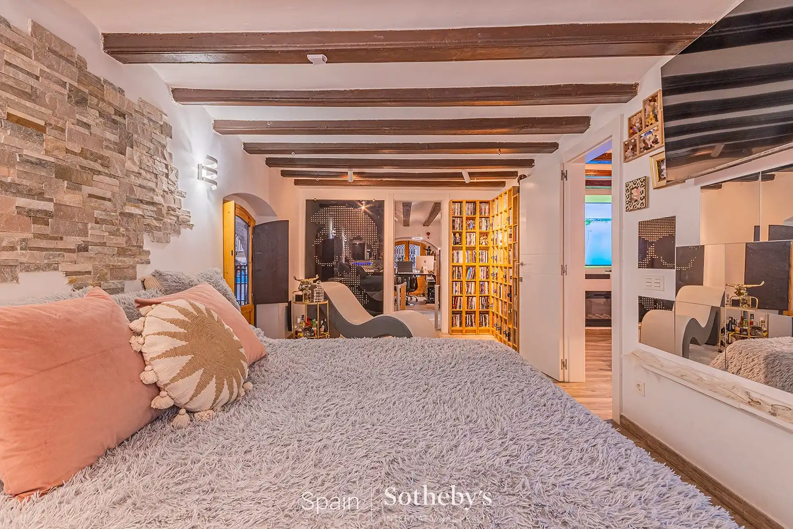 Apartment with lift for sale in Carrer dels Mirallers, imagen 8