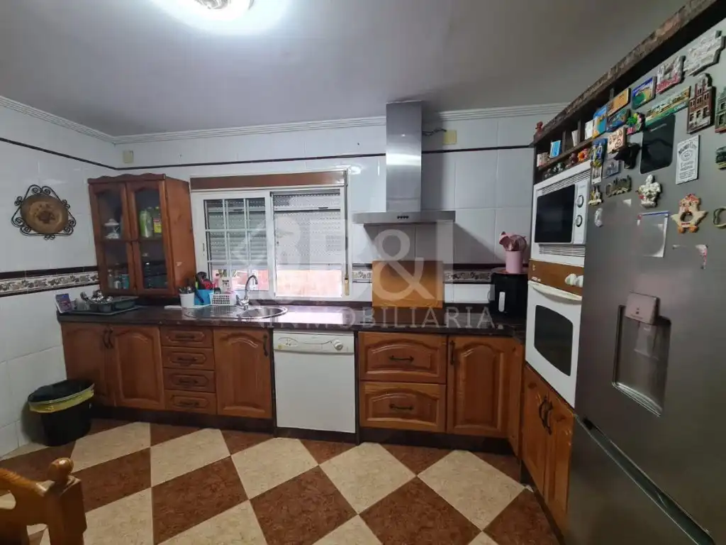 Houses for sale in Nuevo Parque - Los Rosales - Tráfico Pesado