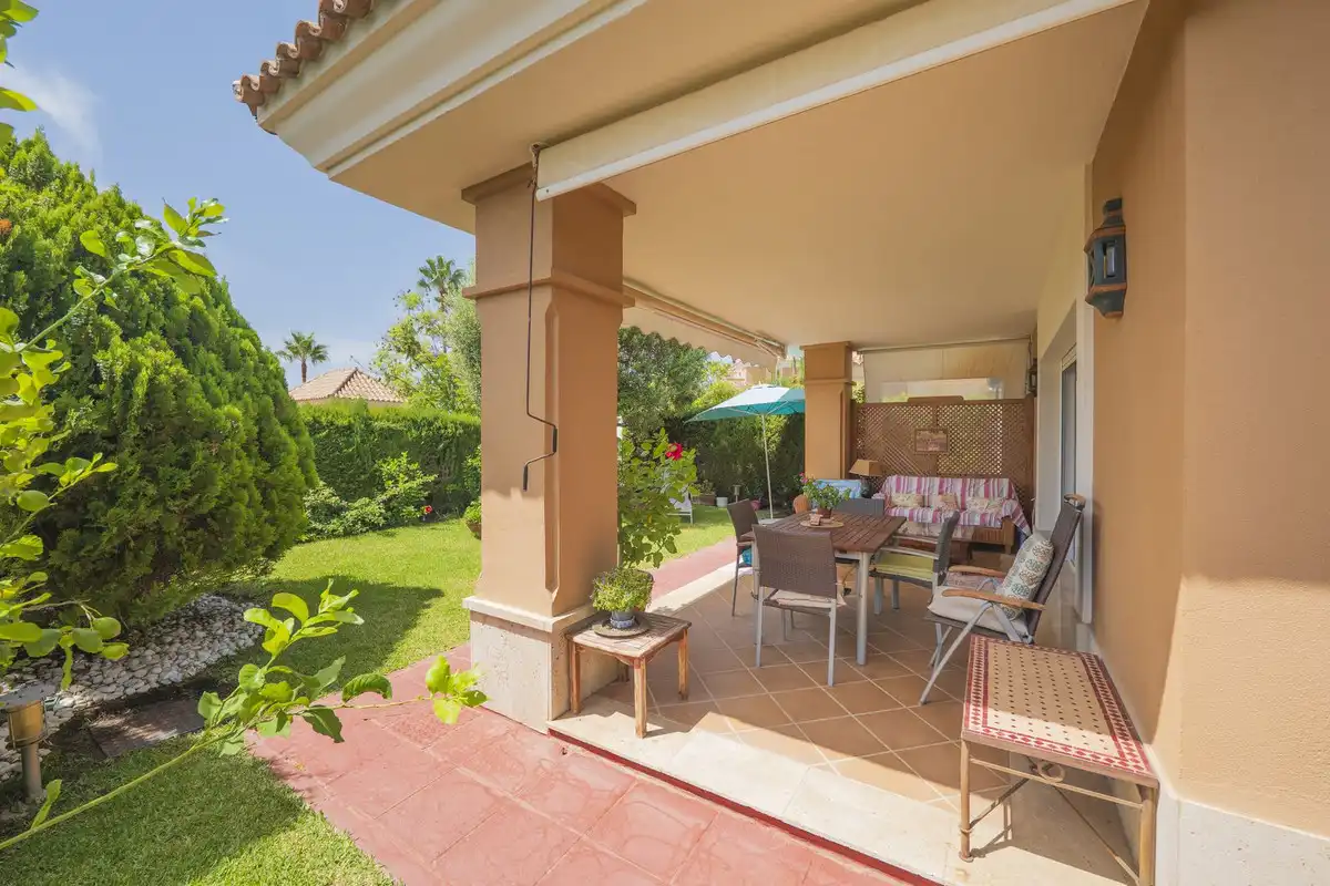 Terraced house for sale in Río Real - Los Monteros, imagen 5