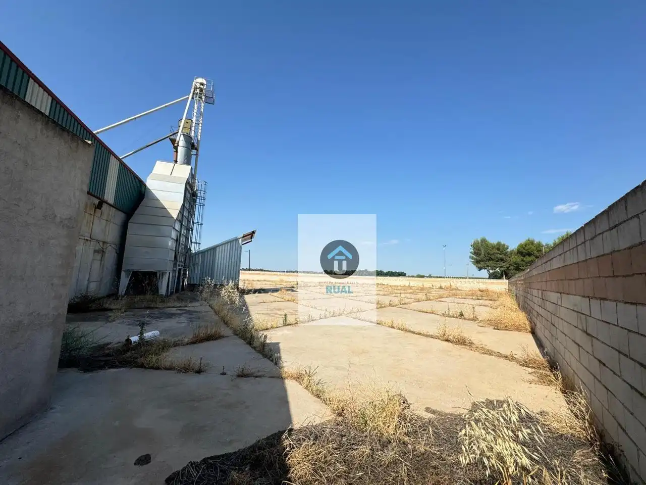 Nave industrial en venta en Malpica de Tajo