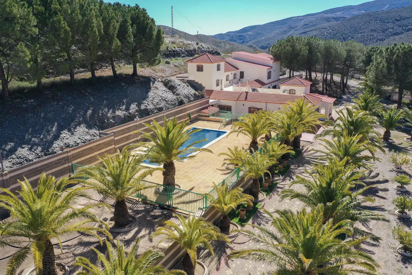 Casa rústica amb piscina en venda a Las Tres Villas, imagen 6