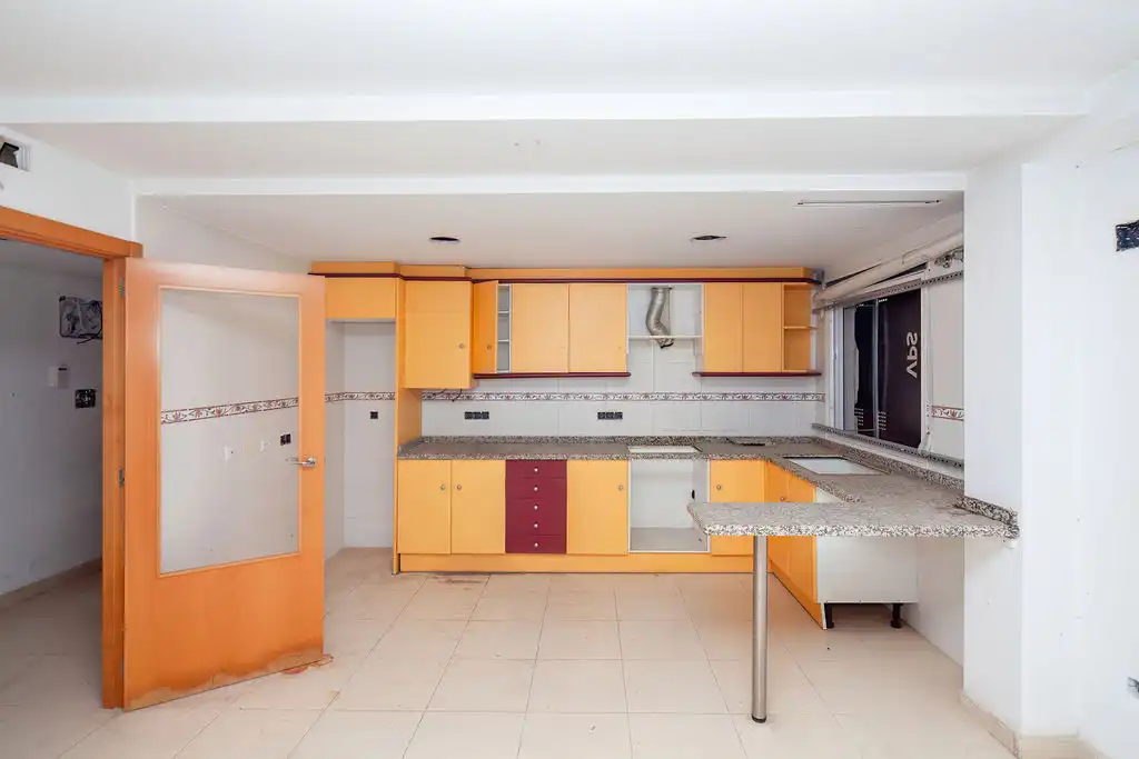 Others for sale in C/ Colombaires, imagen 9