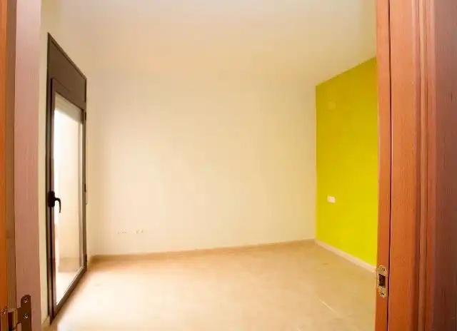 Apartament en venda a C/ Sardana, imagen 3