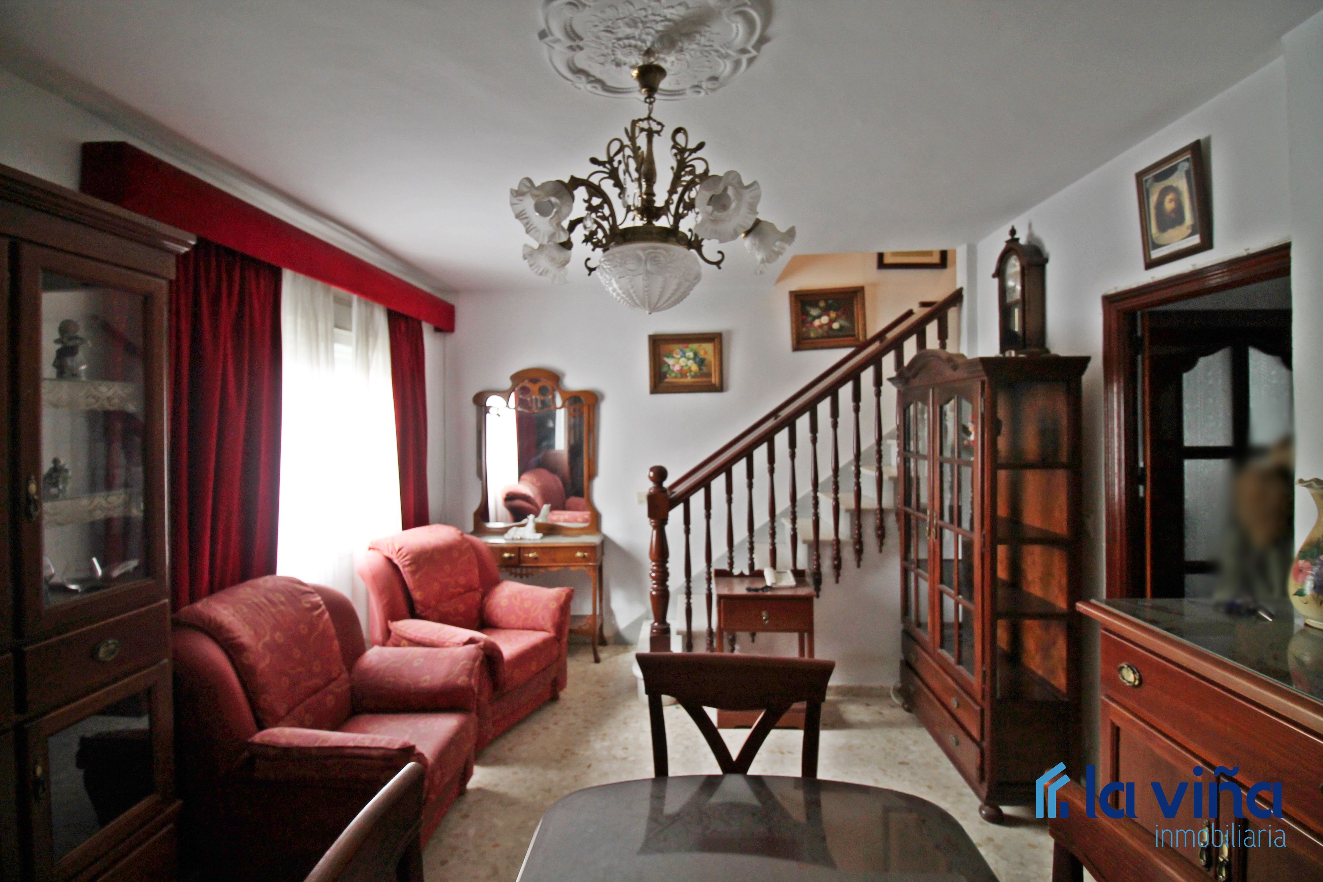 Sala d'estar de Casa o xalet en venda en Antequera amb Terrassa i Traster