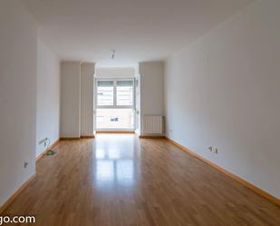Flat to rent in  Madrid Capital  with Air Conditioner, Heating and Parquet flooring