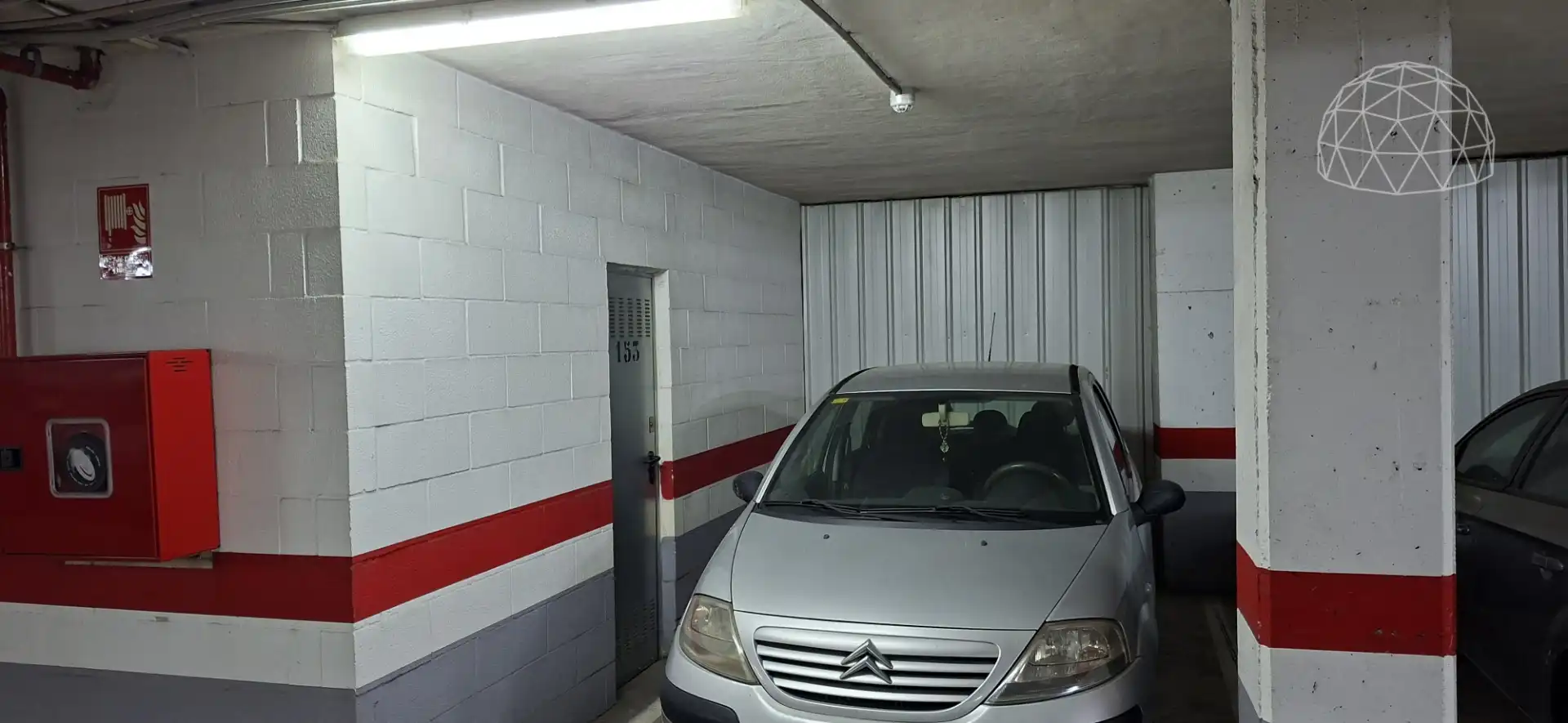 Parking of Flat for sale in Sevilla  with Air Conditioner, Storage room and Furnished