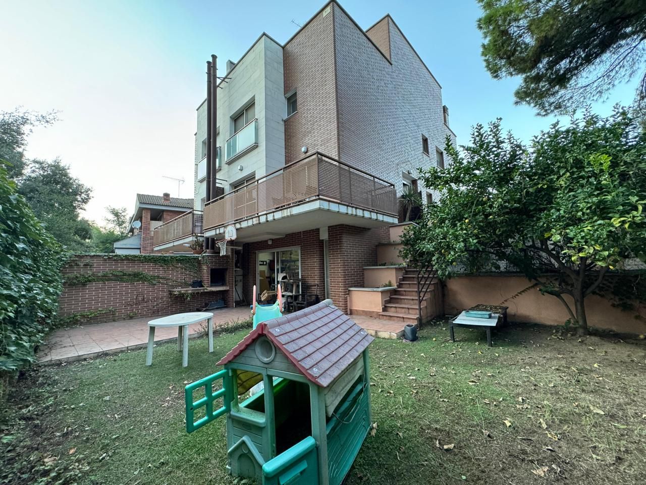 House or chalet for sale in Santa Maria - Terra Nostra