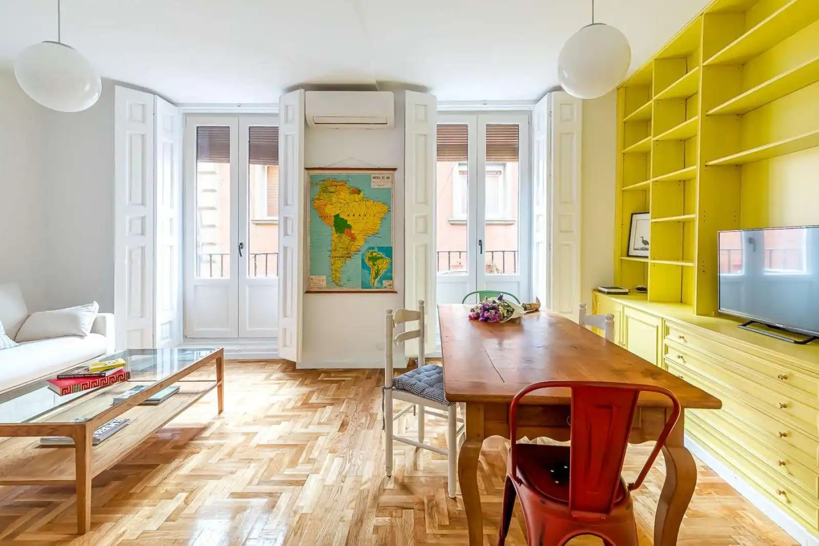 Room in Embajadores - Lavapiés