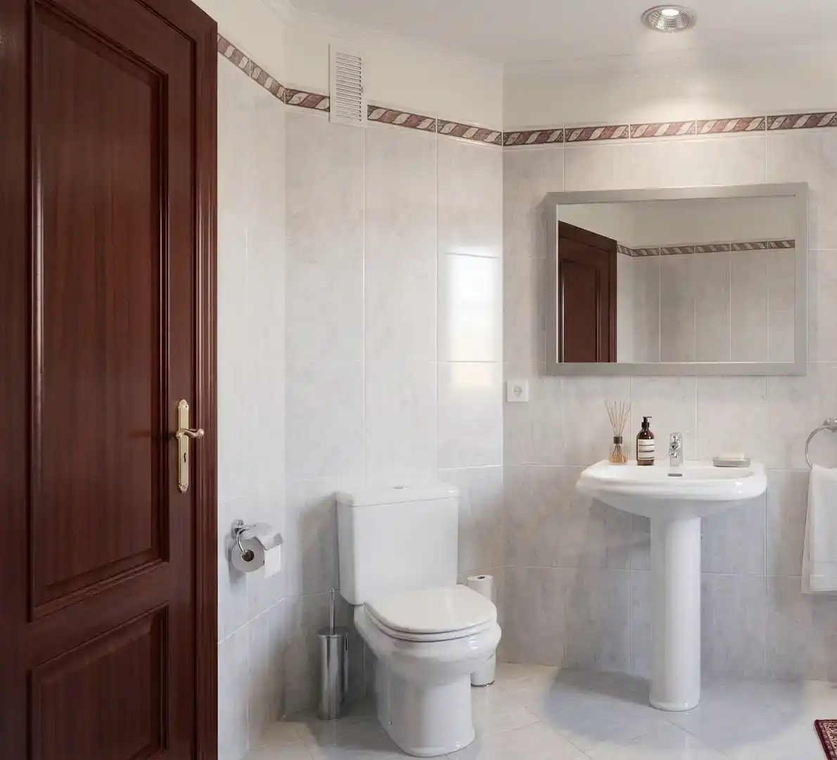 Baño de Piso en venta en Santander con Balcón