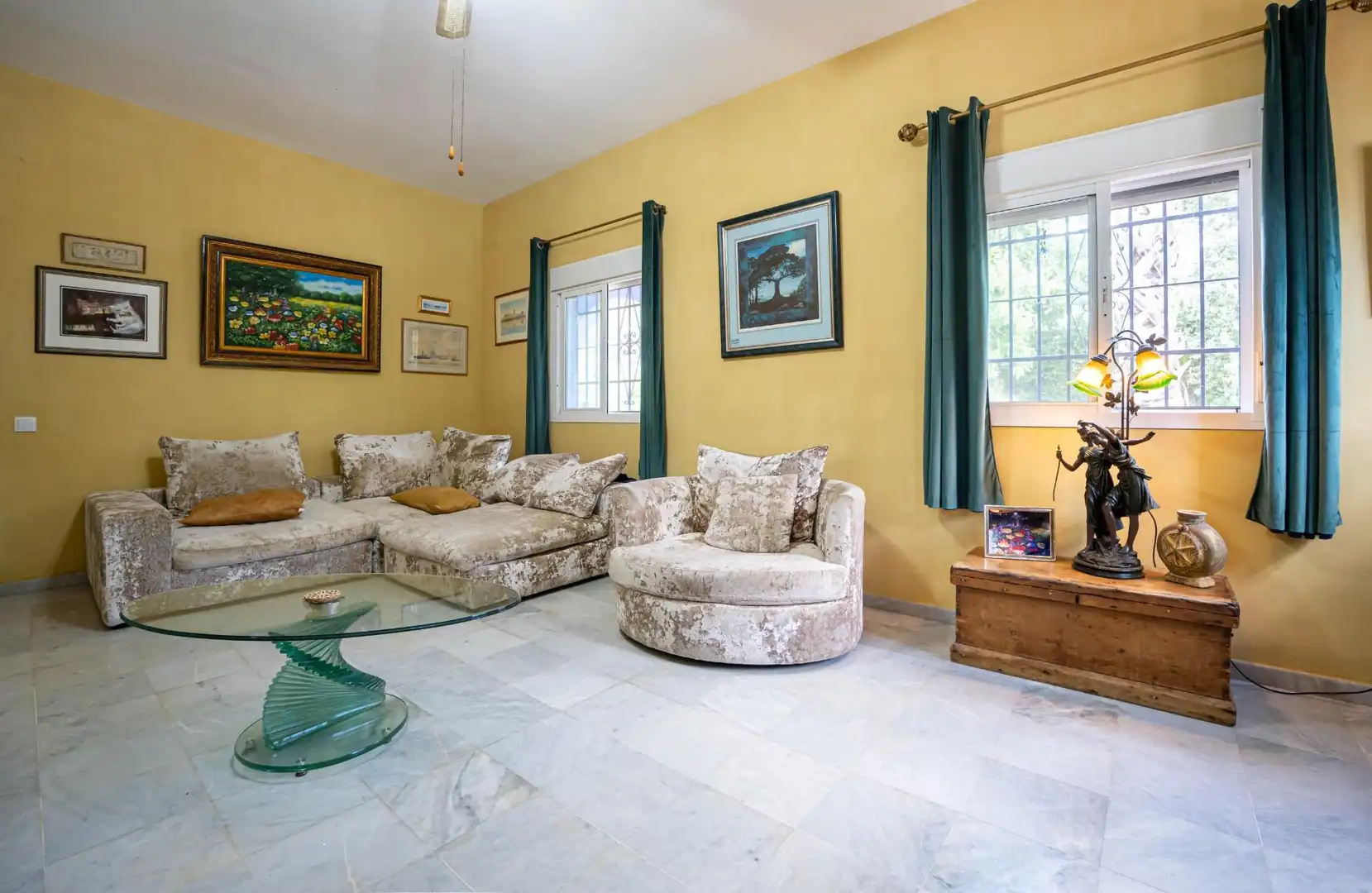 Living room of Houses for sale in Marchena  with Air Conditioner, Heating and Private garden