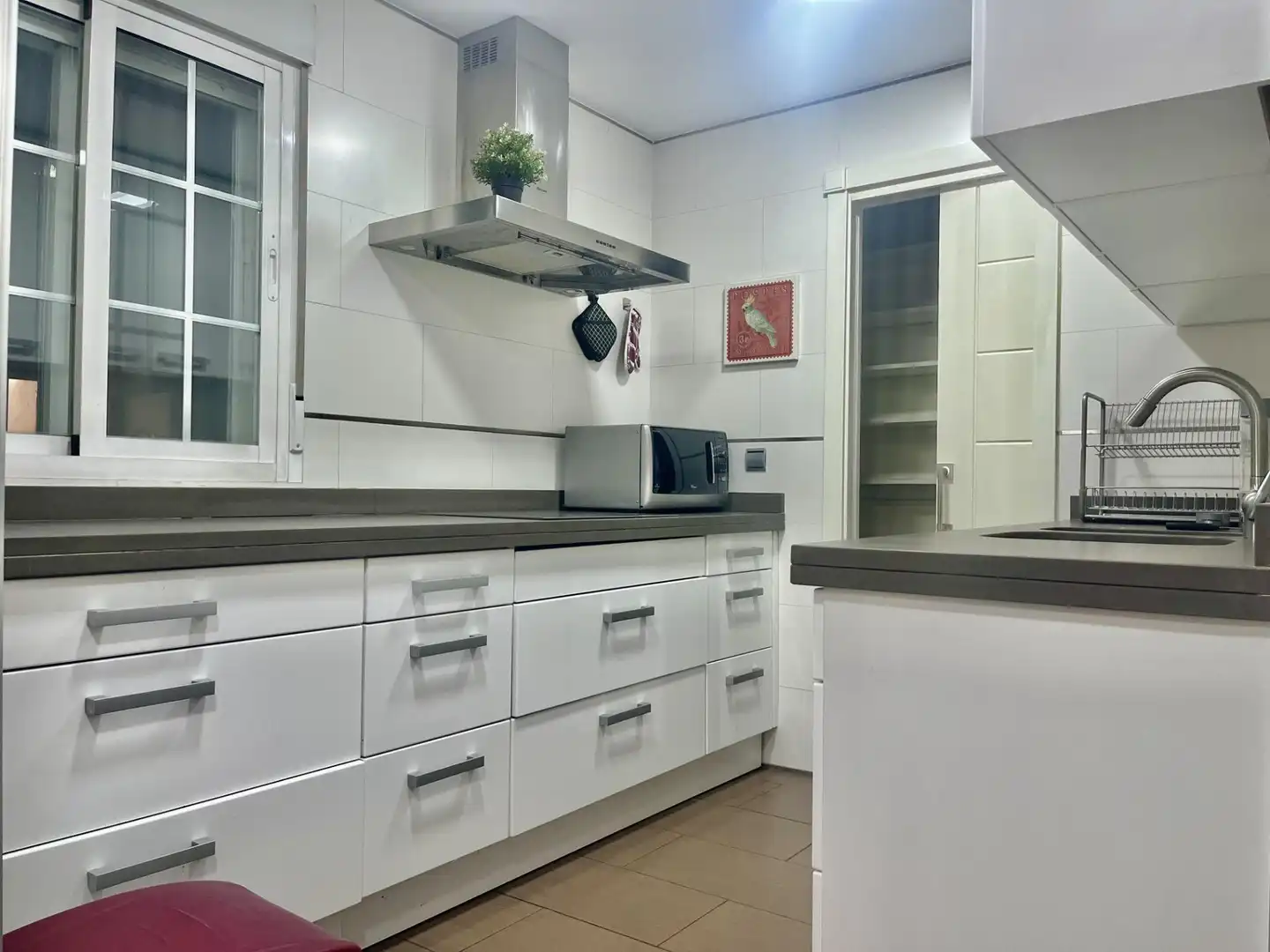 Kitchen of Flat for sale in Madrid  with Air Conditioner, Heating and Private garden