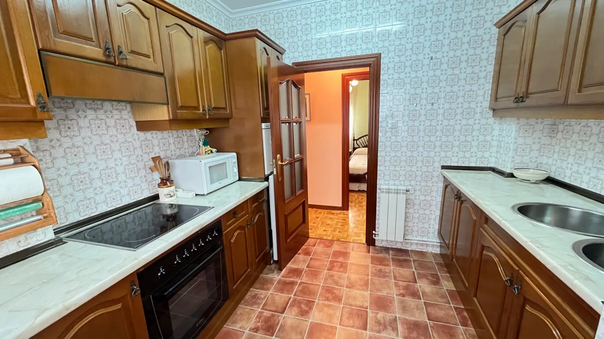 Cuina de Pis en venda en Valladolid amb Calefacció, Parquet i Moblat