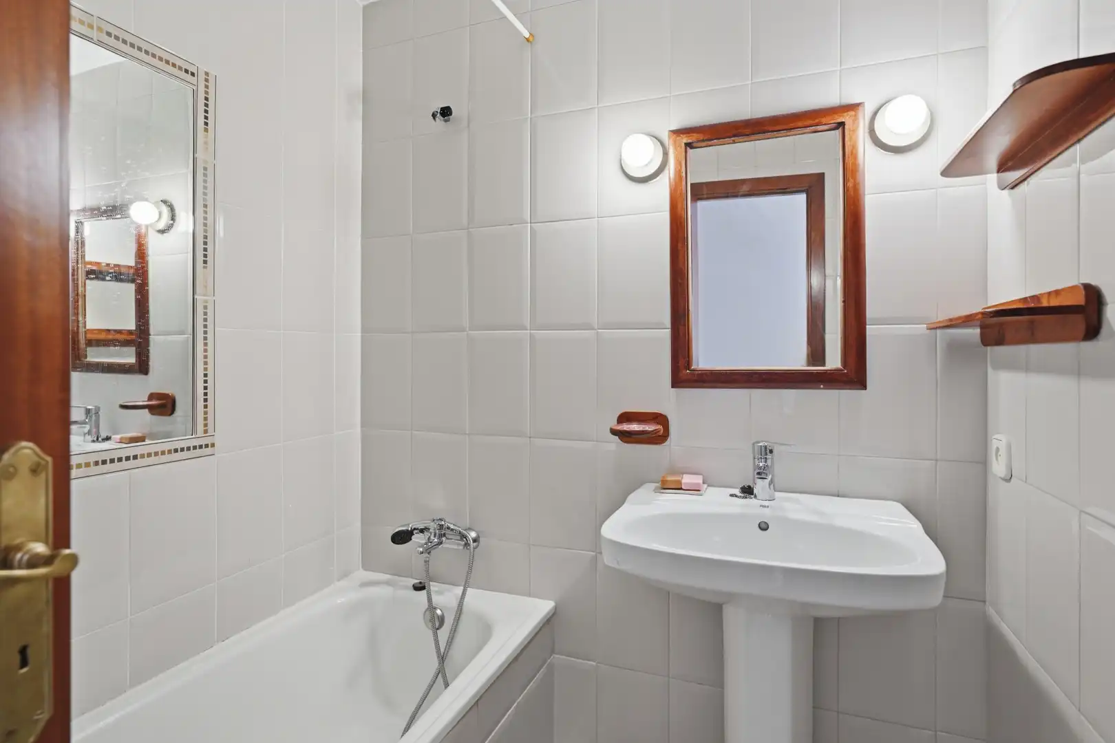 Bathroom of Apartments for sale in  Palma de Mallorca  with Air Conditioner, Heating and Terrace