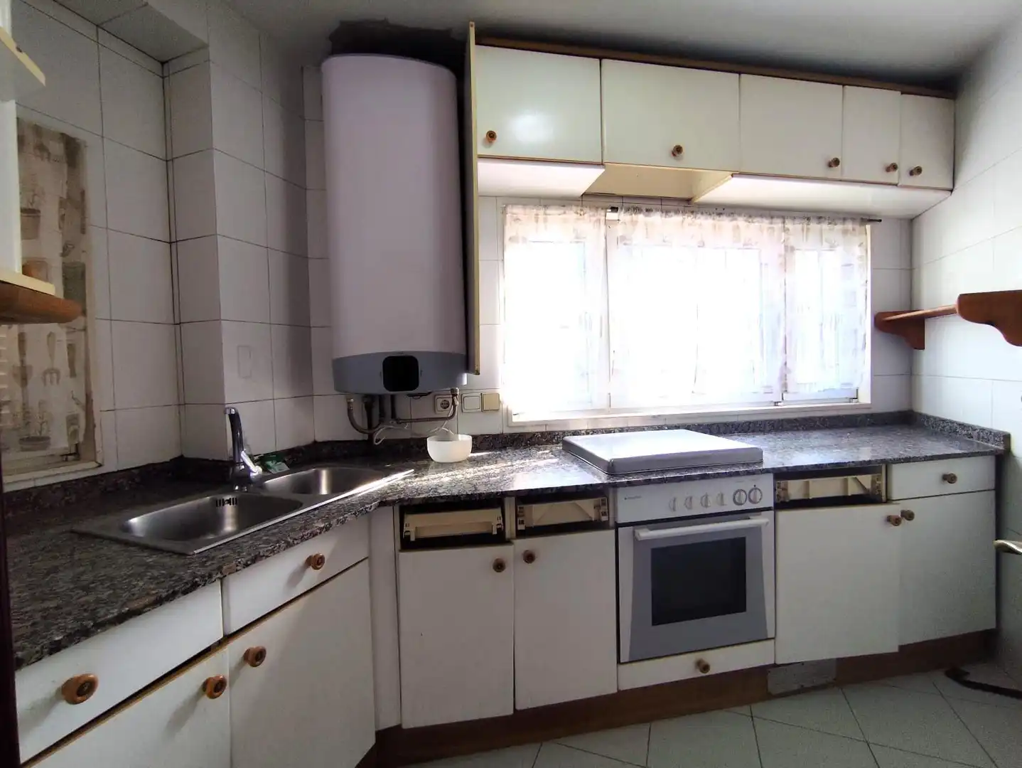 Kitchen of Houses for sale in Santander  with Heating and Balcony