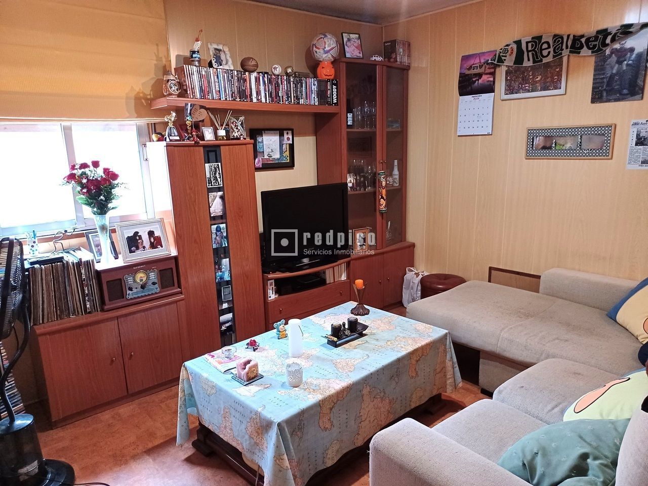 Sala d'estar de Pis en venda en  Madrid Capital