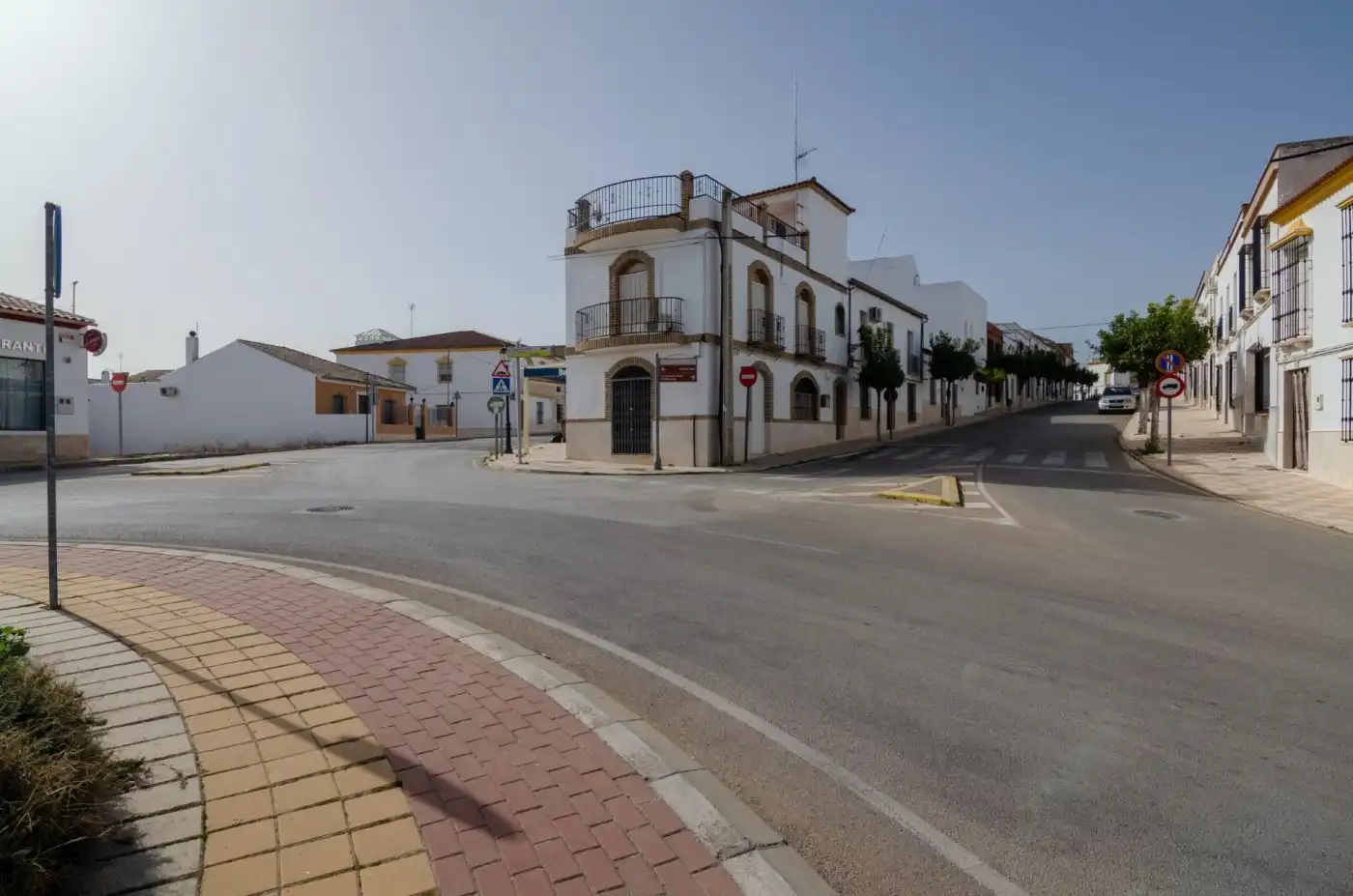 Vista exterior de Casa o chalet en venta en El Rubio con Aire acondicionado y Terraza