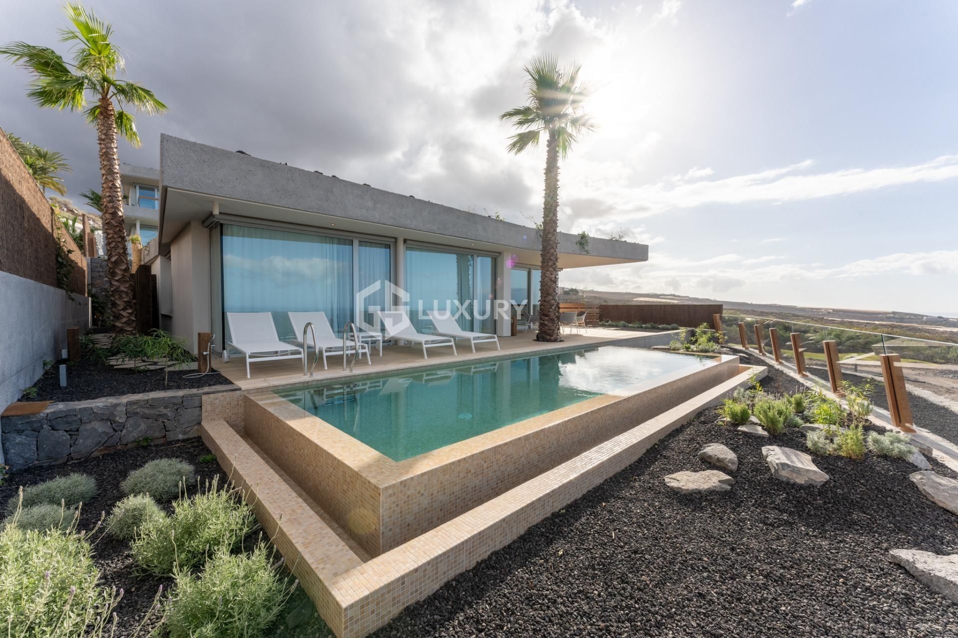 Terrace of House or chalet for sale in Guía de Isora  with Air Conditioner, Heating and Private garden