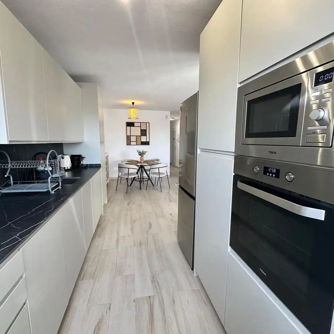 Cocina de Piso en venta en Marbella con Terraza