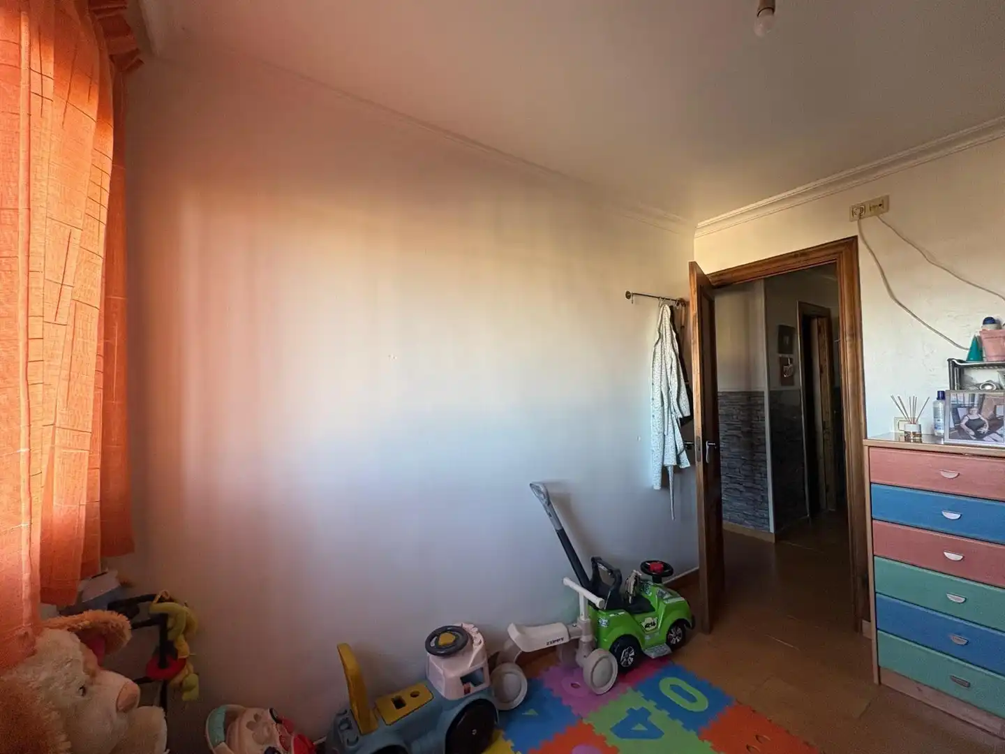 Flat for sale in Algeciras  with Air Conditioner and Heating