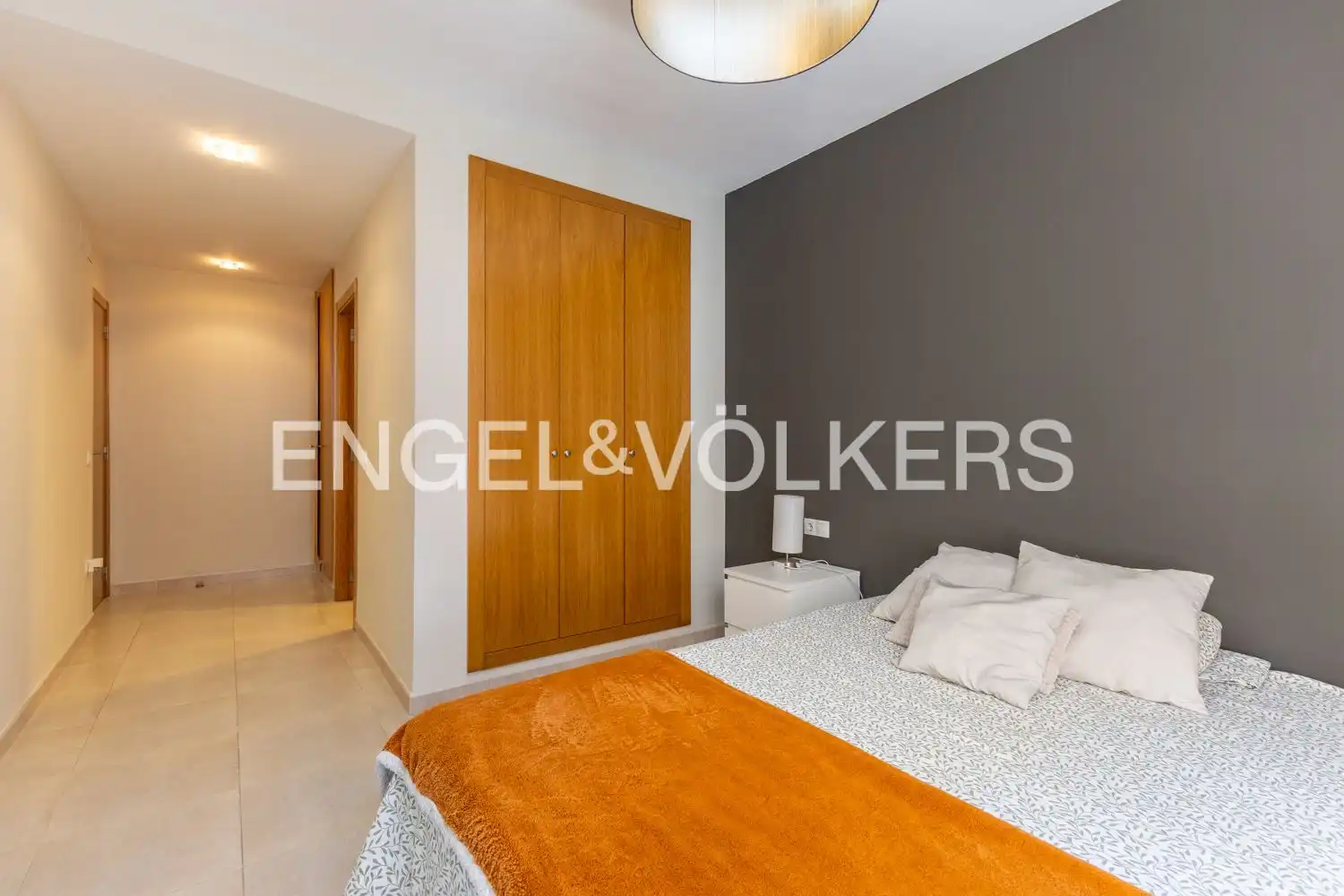 Habitación de Piso en venta en Piles con Calefacción, Trastero y Amueblado