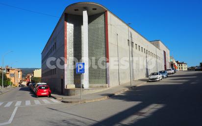 Vista exterior de Nau industrial en venda en Centelles