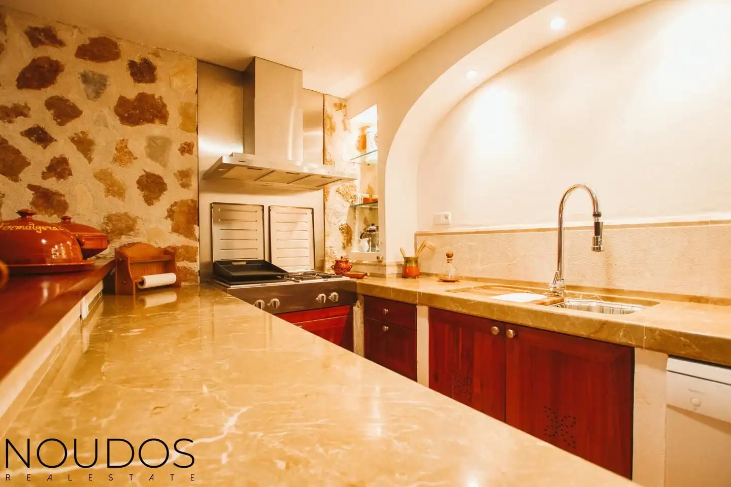 Houses for sale in Son Verí
