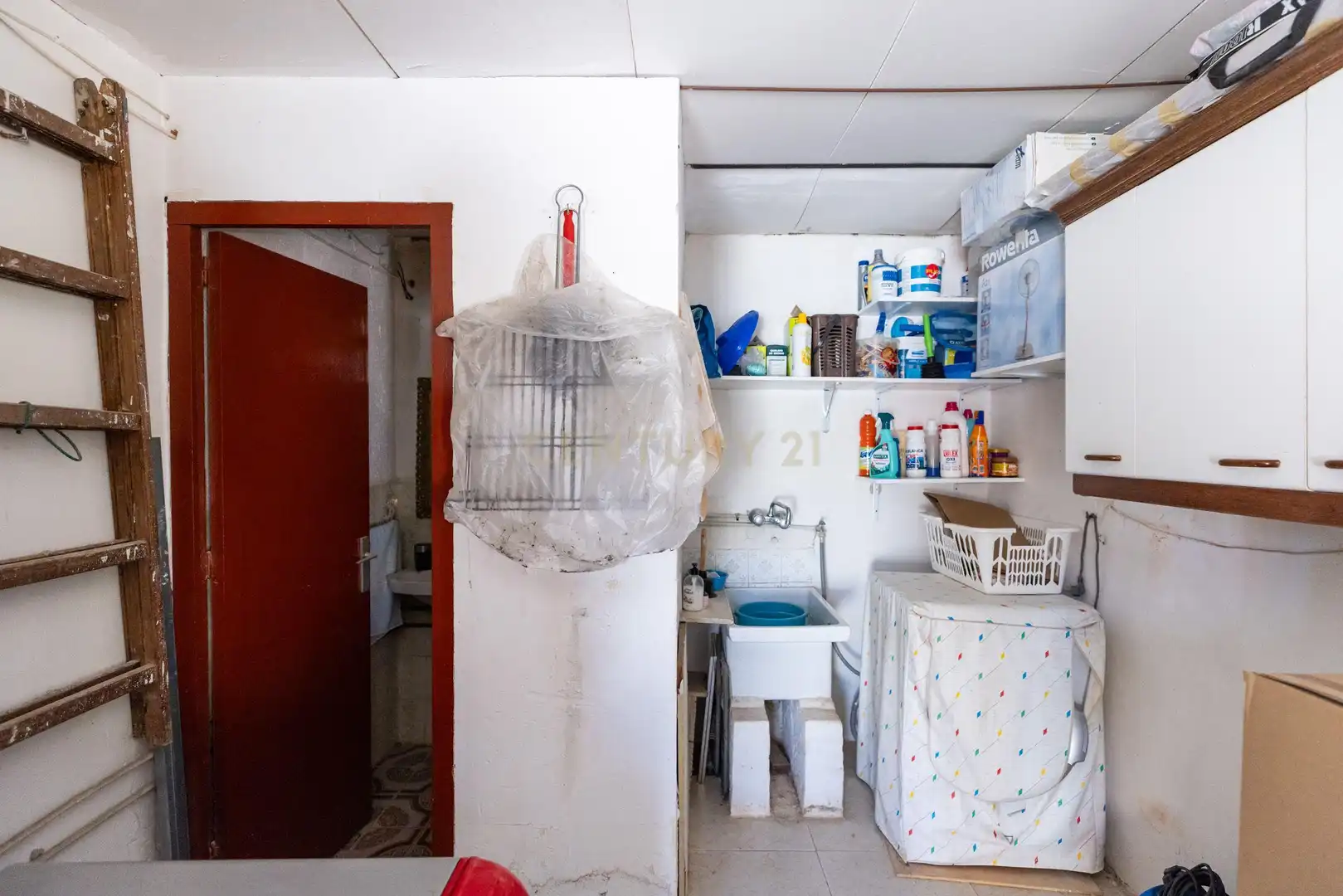 Cuina de Casa o xalet en venda en El Montmell amb Jardí privat i Traster